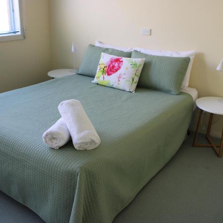 Kermandie Hotel Port Huon Kültér fotó