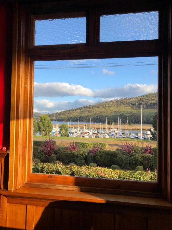 Kermandie Hotel Port Huon Kültér fotó