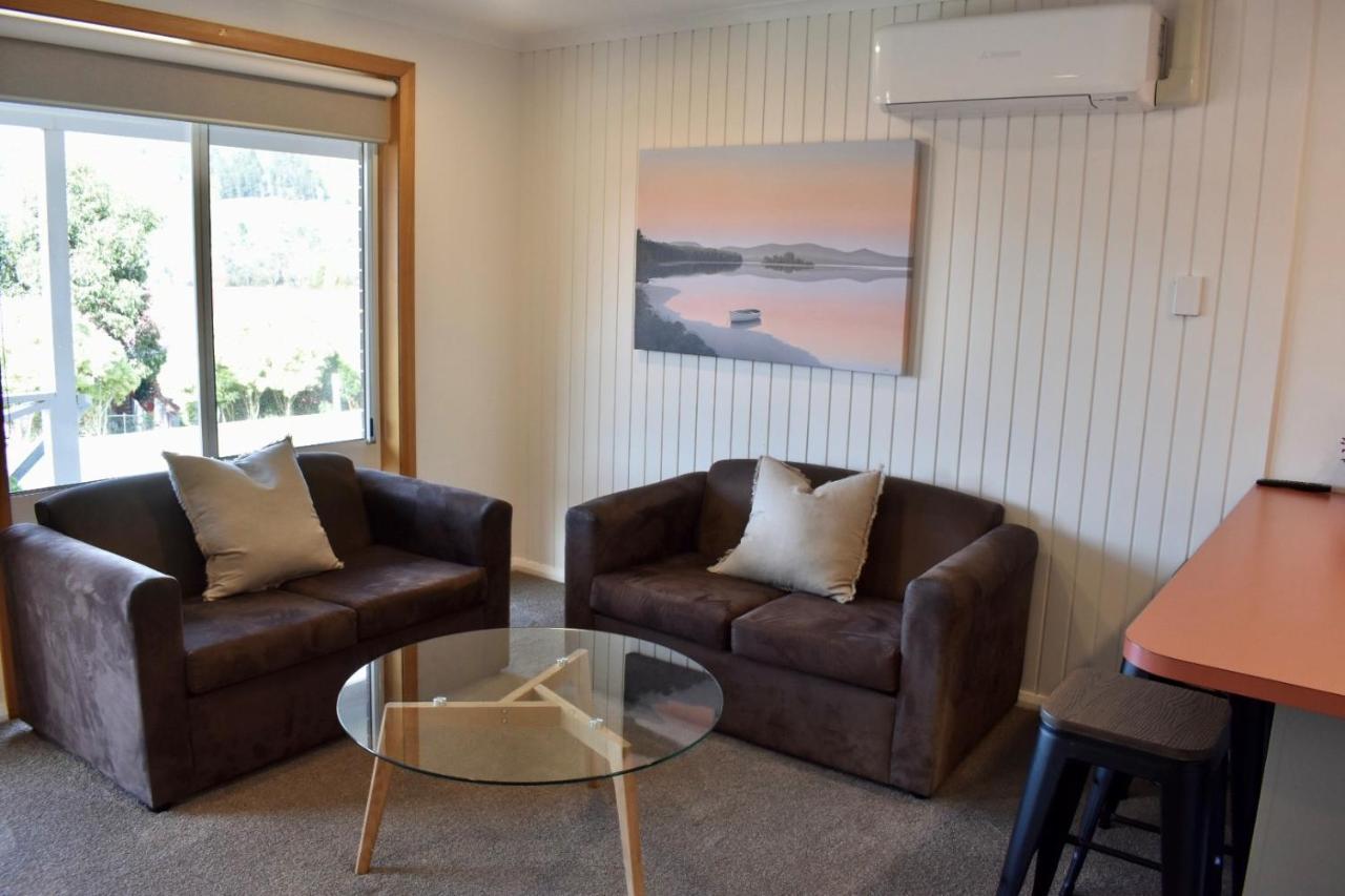 Kermandie Hotel Port Huon Kültér fotó