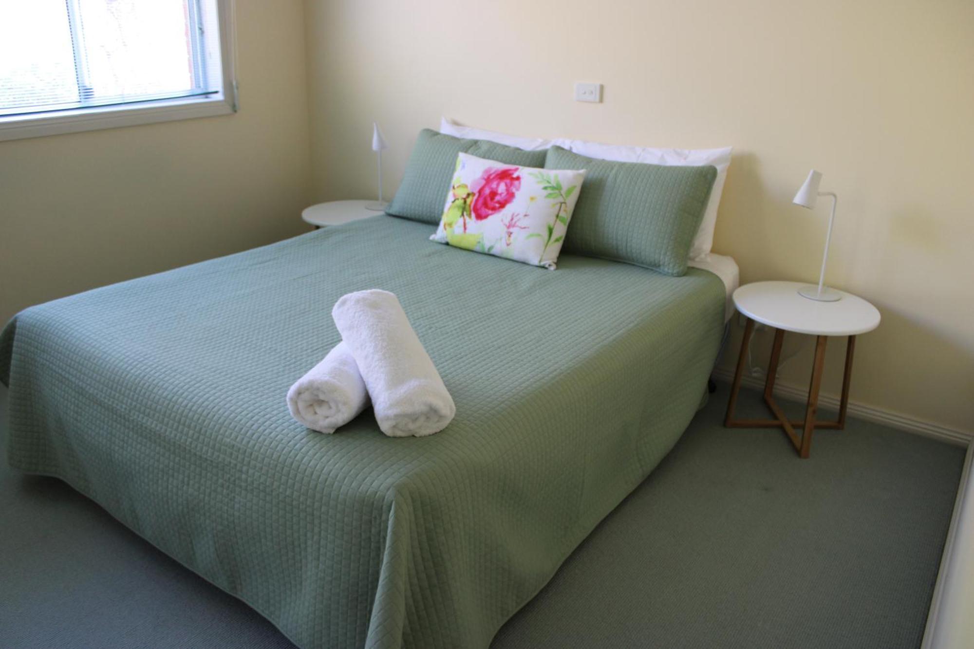 Kermandie Hotel Port Huon Kültér fotó