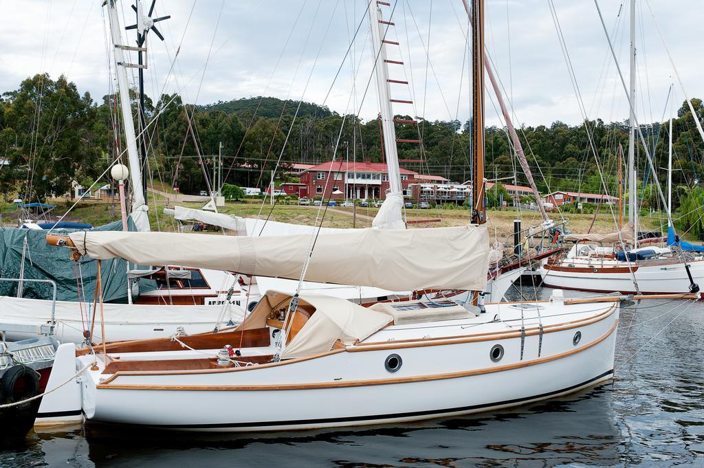 Kermandie Hotel Port Huon Szoba fotó